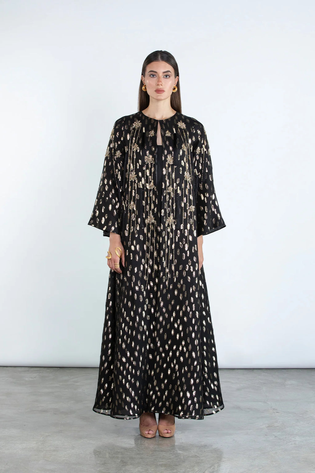 NOOR ÉTOILÉ – LIMITED HAUTE COUTURE GOLDEN-DOTTED SILK ABAYA SM25HC01