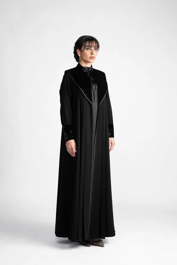 DC2306 MAJESTIC VELVET REVERIE