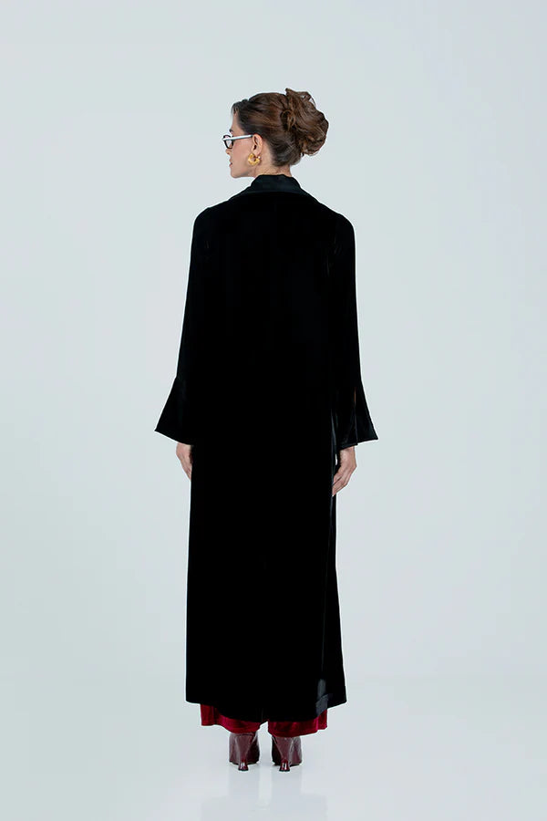 DCV2520S-BLUE THE REGAL SILHOUETTE VELVET COAT