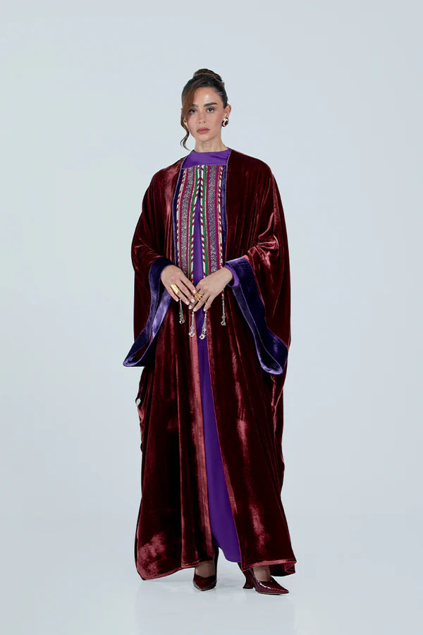 DCV2516 MAROON ROYAL SERENADE