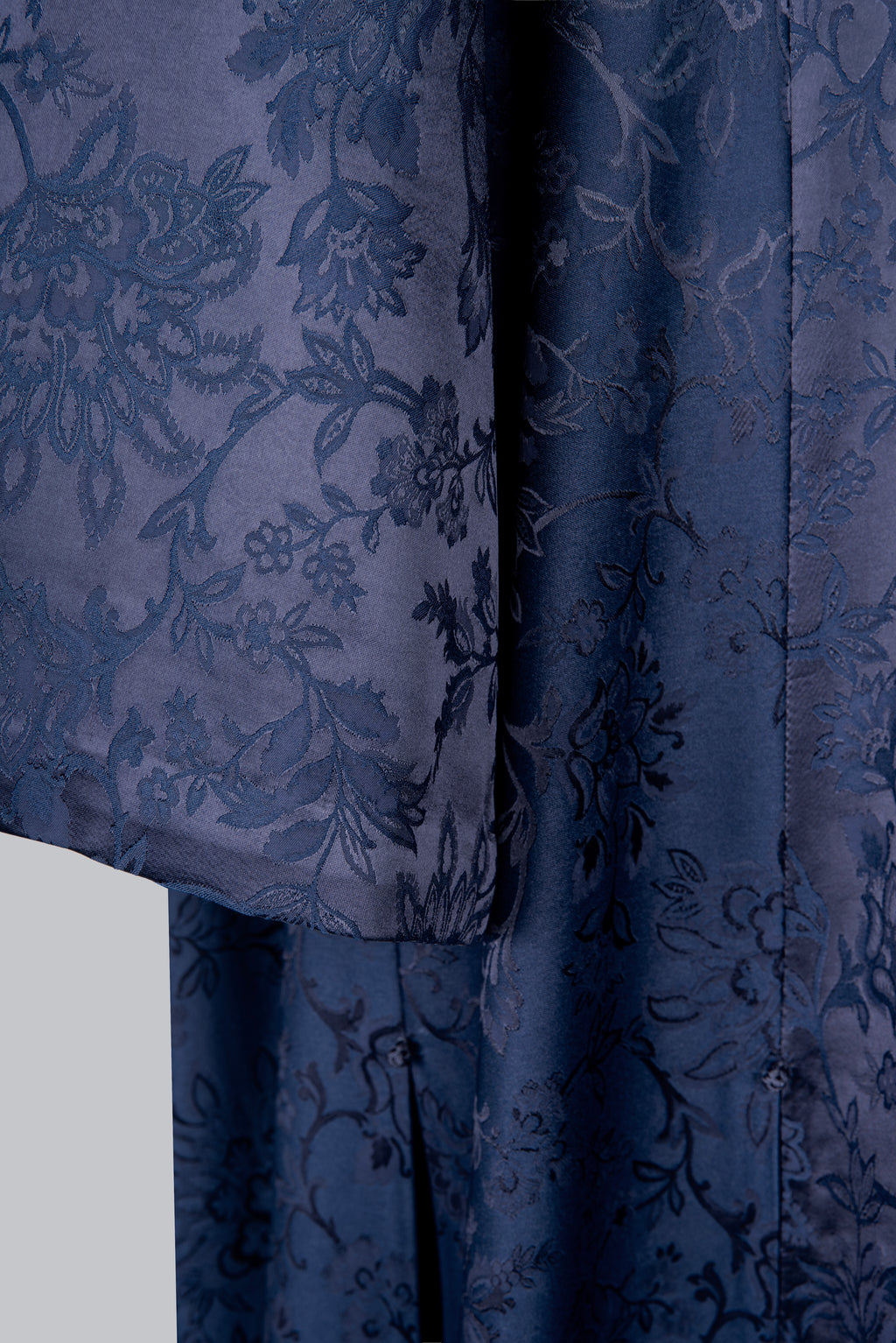 SM2627   OPAL  ABAYA