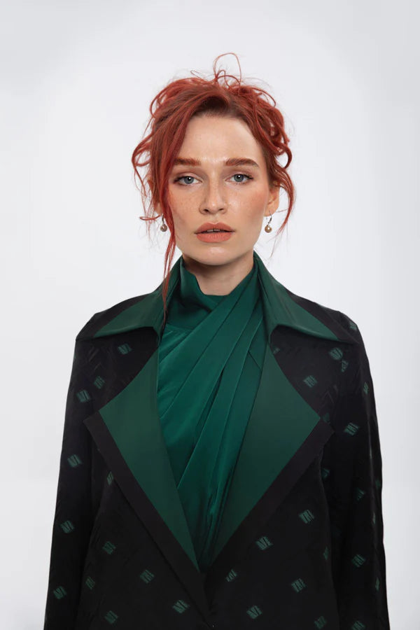 SM2408 TIMELESS OPULENCE JACKET ABAYA