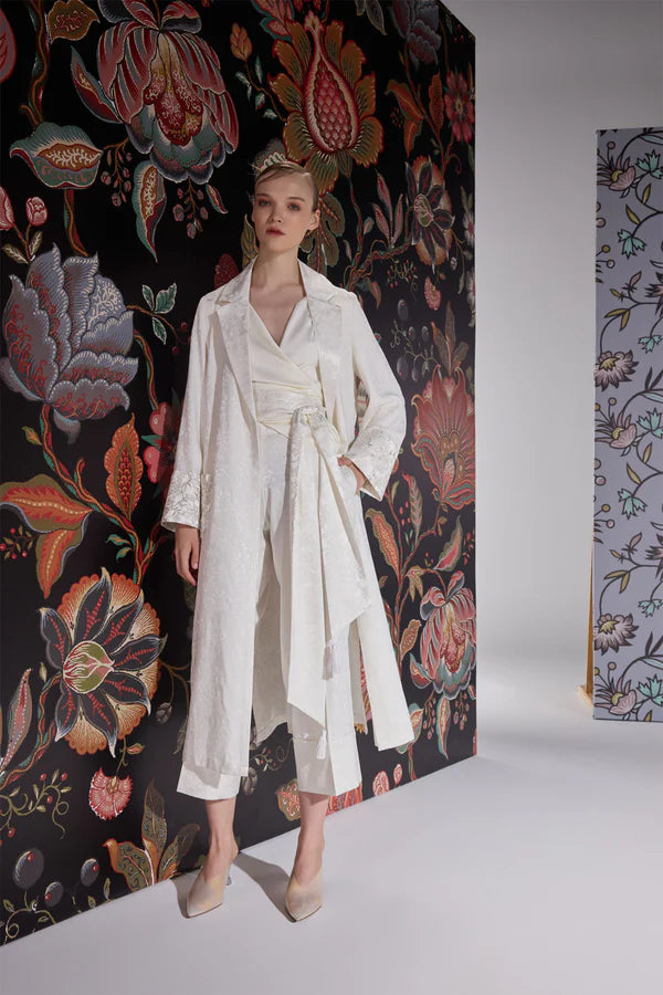 SM2416-OFF WHITE ELEGANZA AURA SUIT